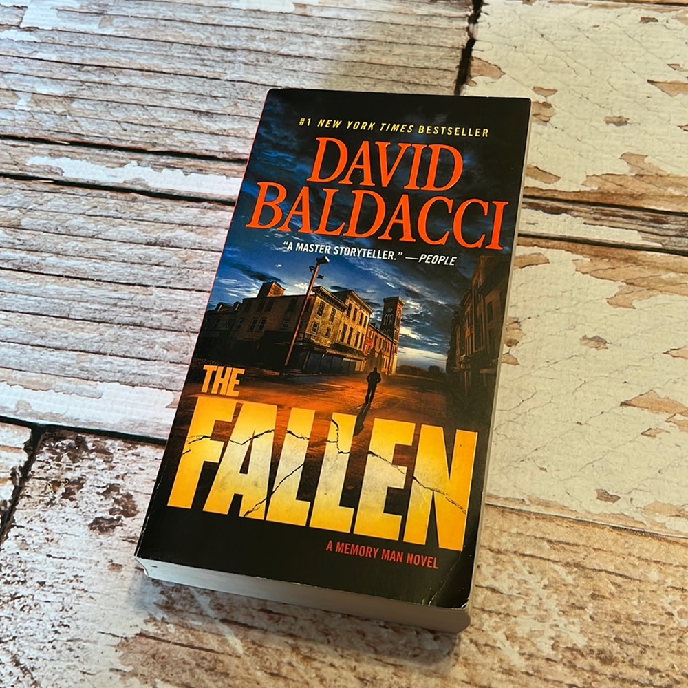The Fallen: A Memory Man Novel